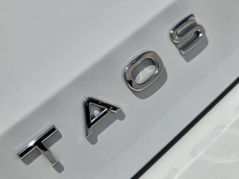 Used 2025 Volkswagen Taos S FWD image 9
