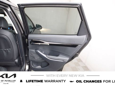 New 2026 Kia Seltos EX image 13