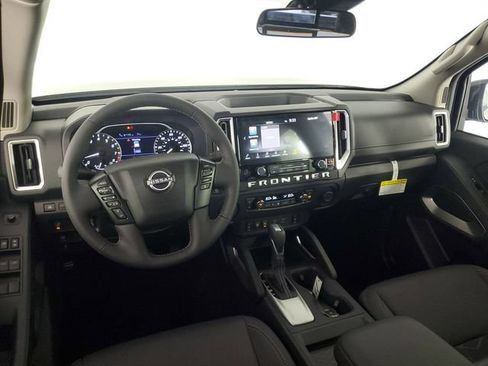 New 2026 Nissan Frontier SV w/ SV Convenience Package RWD image 16