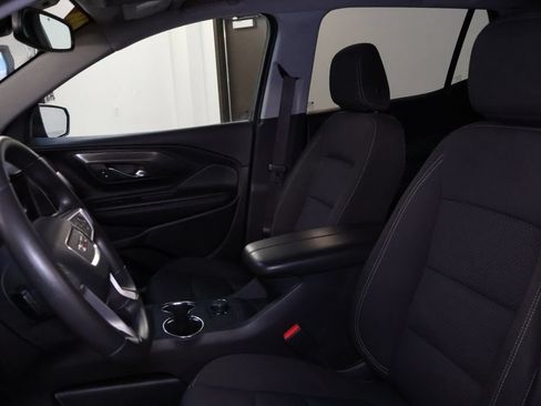 Used 2024 GMC Terrain SLE AWD/4WD image 14