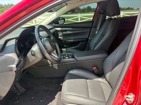 Used 2025 MAZDA MAZDA3 s FWD image 12