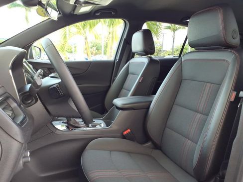 Used 2024 Chevrolet Equinox RS w/ LPO, Floor Liner Package FWD image 5