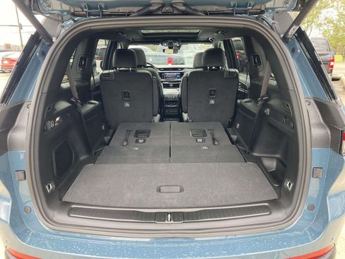 New 2026 Jeep Grand Cherokee L Limited image 8