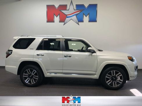 Used 2016 Toyota 4Runner Limited image 1