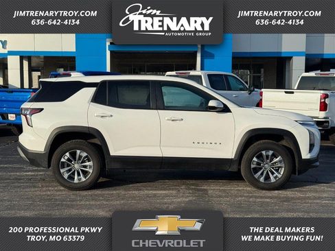 Used 2026 Chevrolet Equinox LT image 1