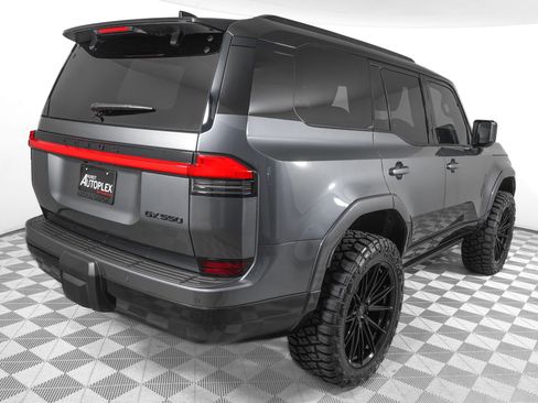 Used 2026 Lexus GX 550 w/ Accessory Package (2T) image 6