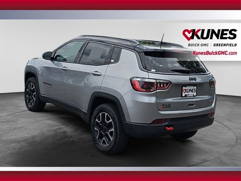 Used 2019 Jeep Compass Trailhawk AWD/4WD image 8