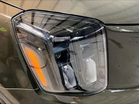 Used 2024 Kia Telluride SX X-Line image 33