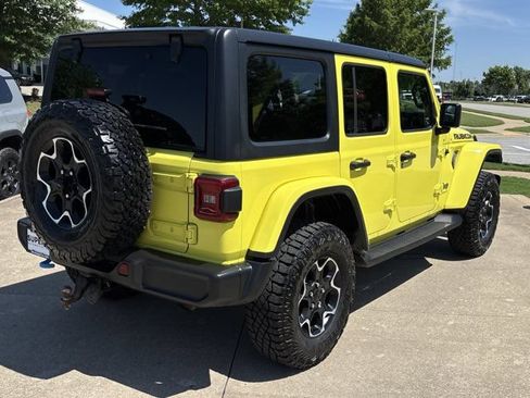 Used 2023 Jeep Wrangler Unlimited Rubicon 4xe w/ Cold Weather Group AWD/4WD image 3
