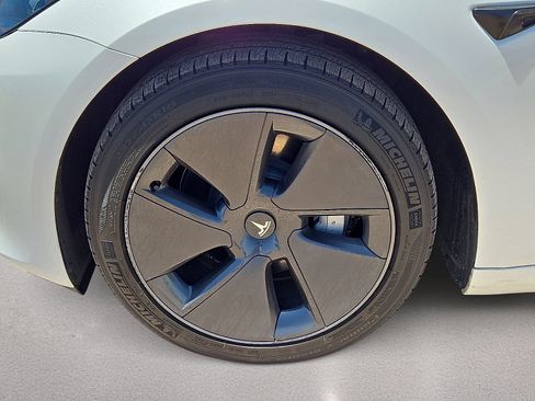 Used 2023 Tesla Model 3 Long Range AWD/4WD image 10