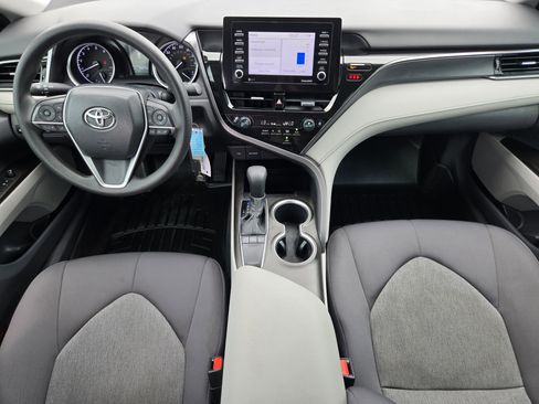 Used 2023 Toyota Camry LE image 20