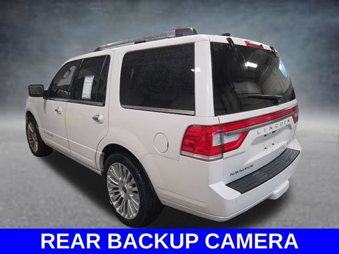 Used 2015 Lincoln Navigator 4WD image 7