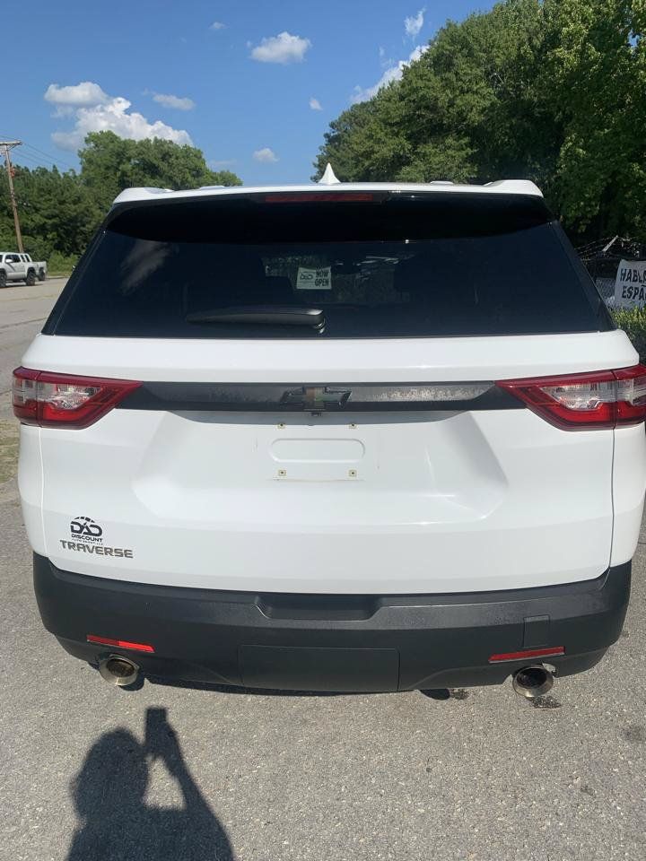 Used 2019 Chevrolet Traverse LS FWD image 3