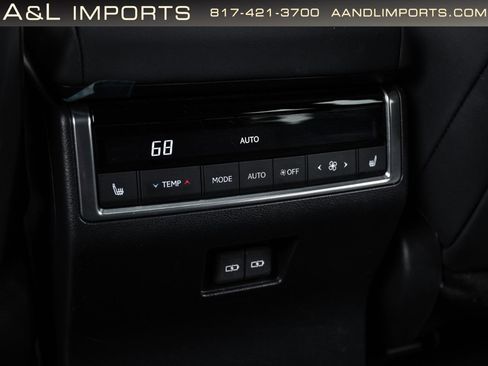 Used 2024 Lexus GX 550 w/ Cold Area Package image 55