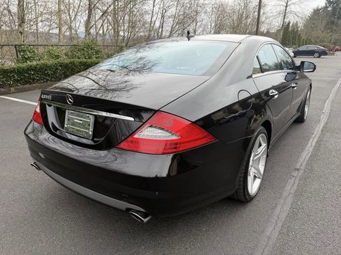 Used 2011 Mercedes-Benz CLS 550 image 5