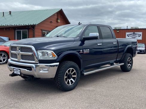 Used 2013 RAM 2500 Laramie w/ Convenience Group AWD/4WD image 7