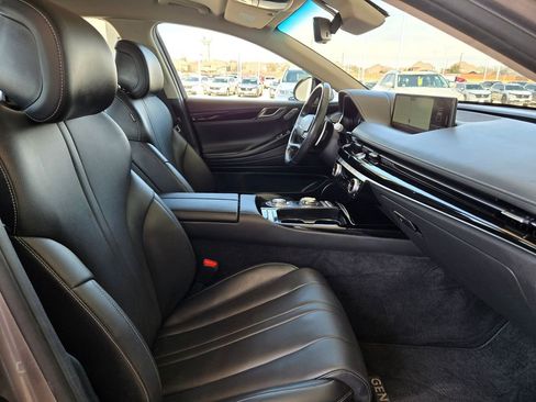 Used 2023 Genesis G80 2.5T image 25