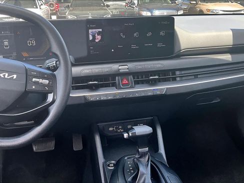 Used 2025 Kia K4 FWD image 7