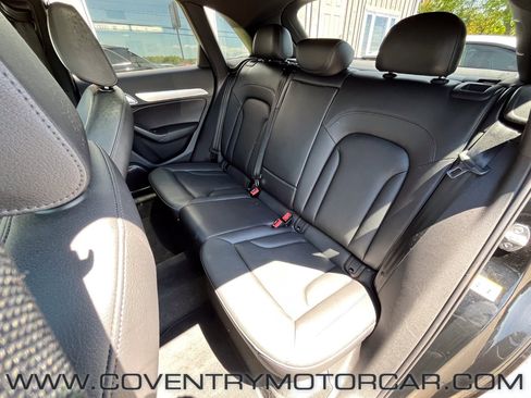 Used 2016 Audi Q3 2.0T Prestige w/ Prestige Package AWD/4WD image 32