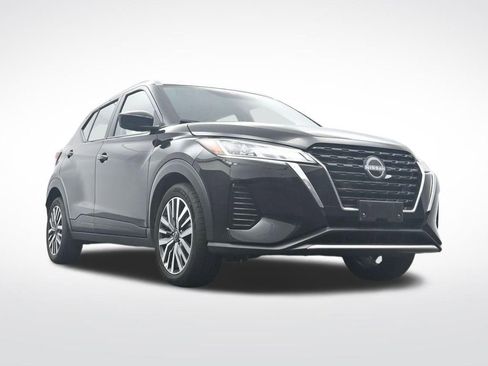 Used 2024 Nissan Kicks SV FWD image 32