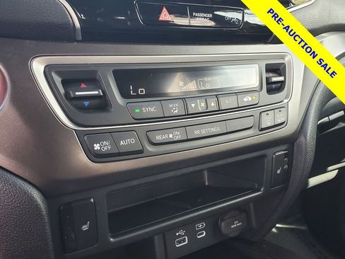 Used 2024 Honda Passport EX-L image 30