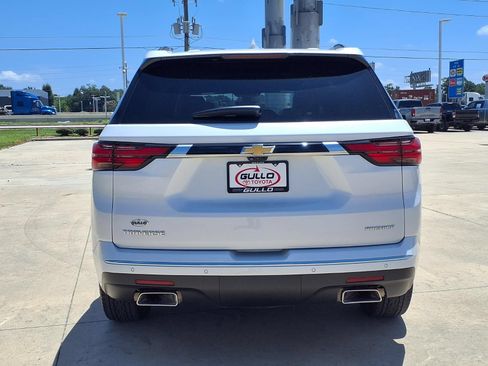 Used 2023 Chevrolet Traverse Premier w/ LPO, Floor Liner Package FWD image 7
