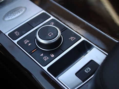 Used 2021 Land Rover Range Rover Westminster Edition image 24