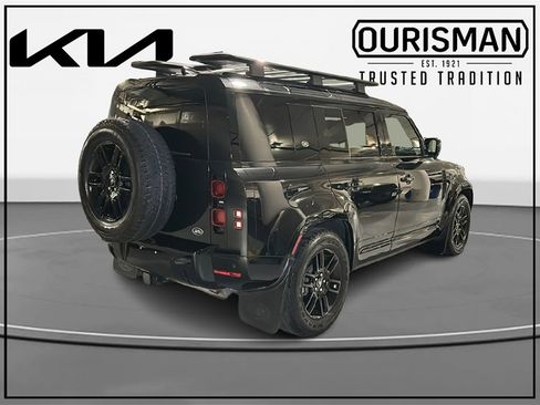 Used 2022 Land Rover Defender 110 X-Dynamic SE image 3