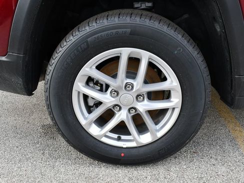 New 2026 Jeep Grand Cherokee L Laredo AWD/4WD image 7