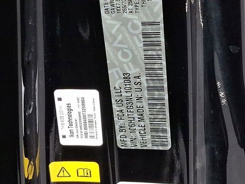 Used 2022 Jeep Gladiator Overland w/ Popular Equipment Package image 27