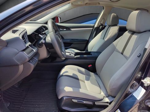 Used 2018 Honda Civic EX image 4