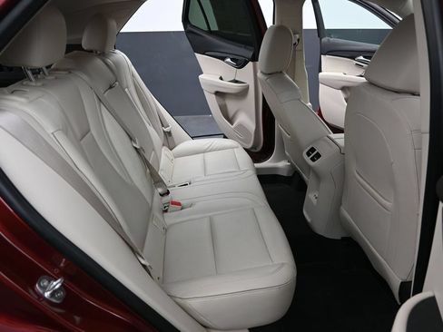 Used 2021 Buick Envision Essence w/ Technology Package I FWD image 33
