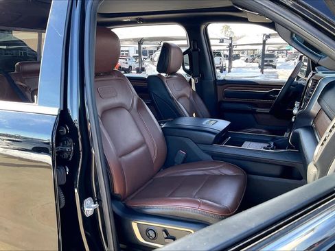 Used 2020 RAM 1500 Limited image 9