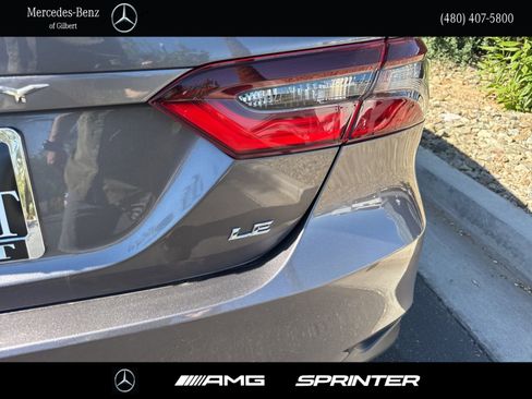 Used 2023 Toyota Camry LE image 5