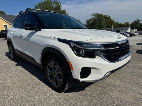 Used 2024 Kia Seltos S AWD/4WD image 6