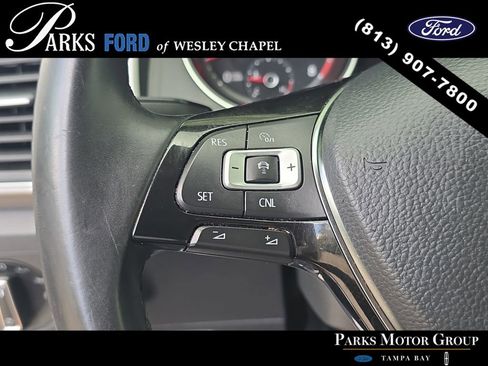 Used 2018 Volkswagen Atlas SE image 28