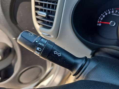 Used 2014 Kia Soul + w/ UVO w/Eservices Package FWD image 24