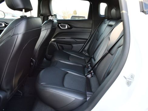 New 2026 Jeep Compass Latitude AWD/4WD image 9