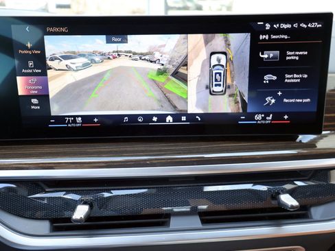 Used 2024 BMW X7 xDrive40i w/ Executive Package image 54