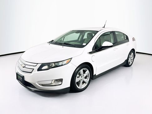 Used 2013 Chevrolet Volt Premium w/ Premium Trim Package FWD image 3