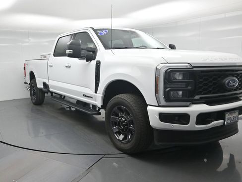 Used 2024 Ford F350 Lariat w/ Lariat Ultimate Package image 59
