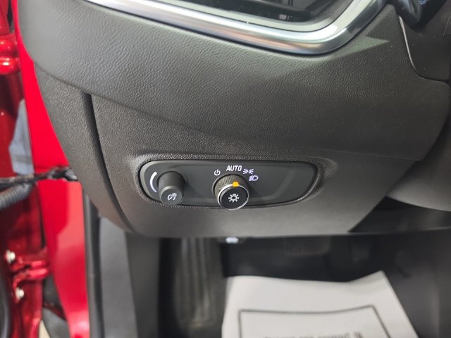 Used 2024 Chevrolet Equinox LT AWD/4WD image 20