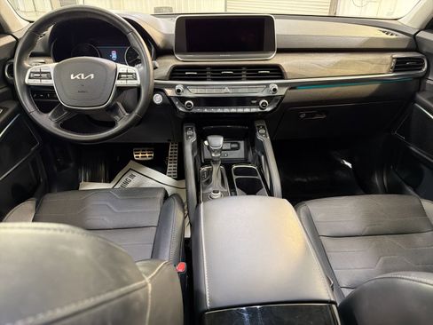 Used 2022 Kia Telluride SX w/ SX Prestige Package image 23