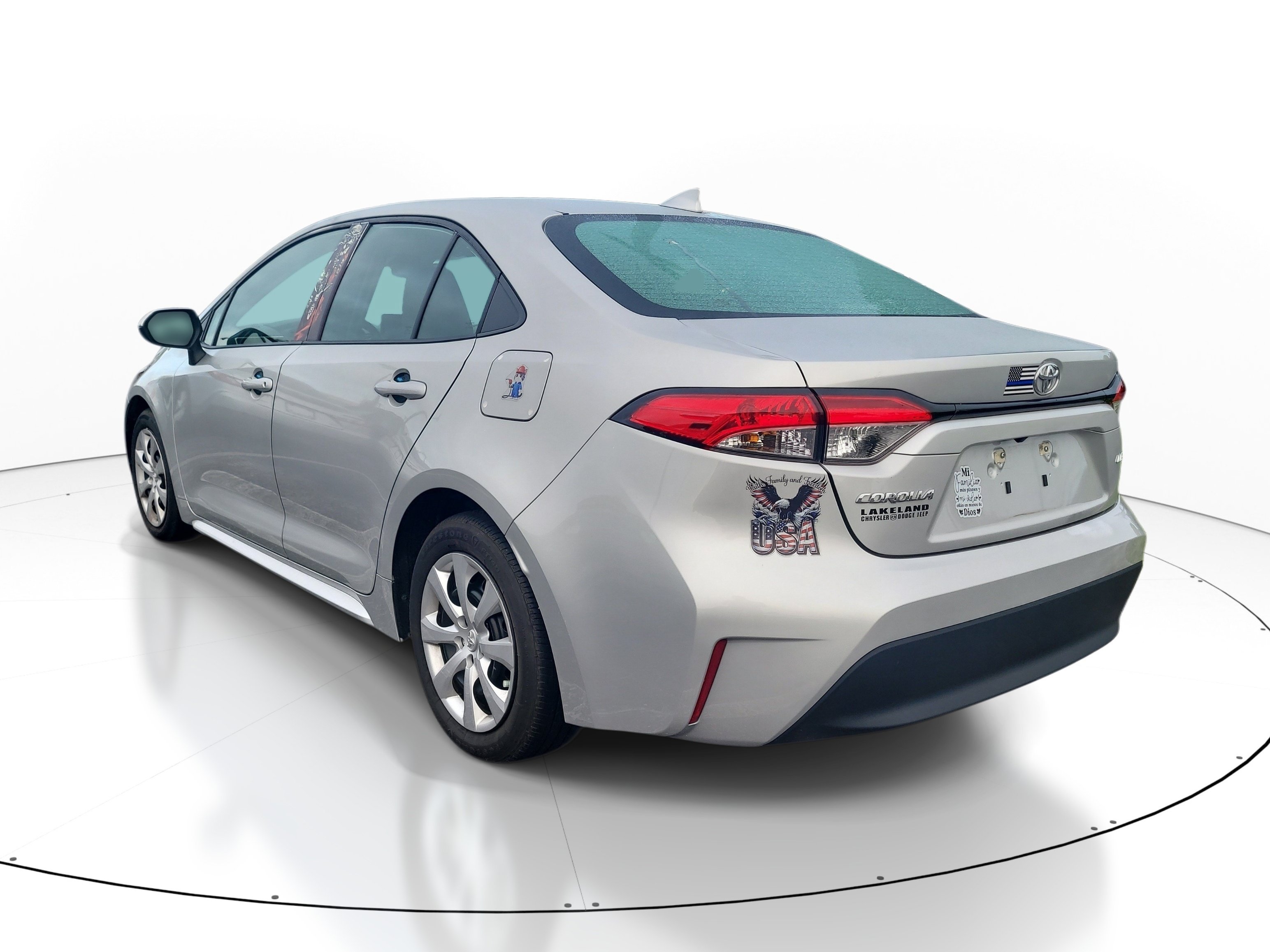 Used 2024 Toyota Corolla LE FWD image 5
