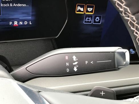 Certified 2026 Chevrolet Traverse LT AWD/4WD image 14