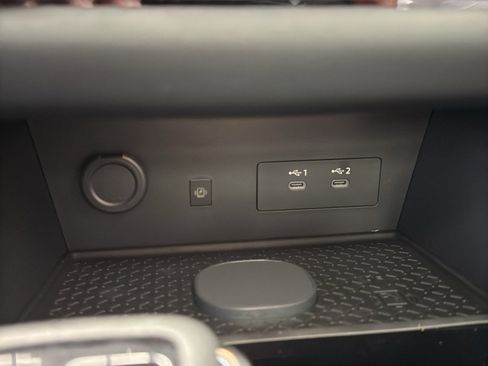 New 2026 Nissan Pathfinder SL image 18