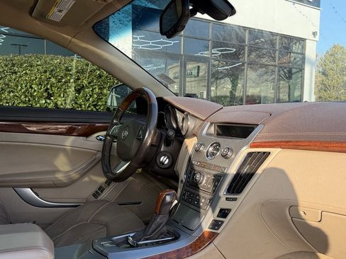 Used 2012 Cadillac CTS Premium image 27