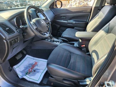 Used 2024 Mitsubishi Outlander Sport AWD image 9