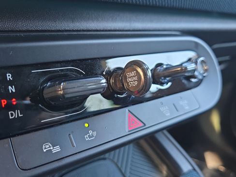 Certified 2025 MINI Cooper Countryman S w/ Comfort Package Max image 23