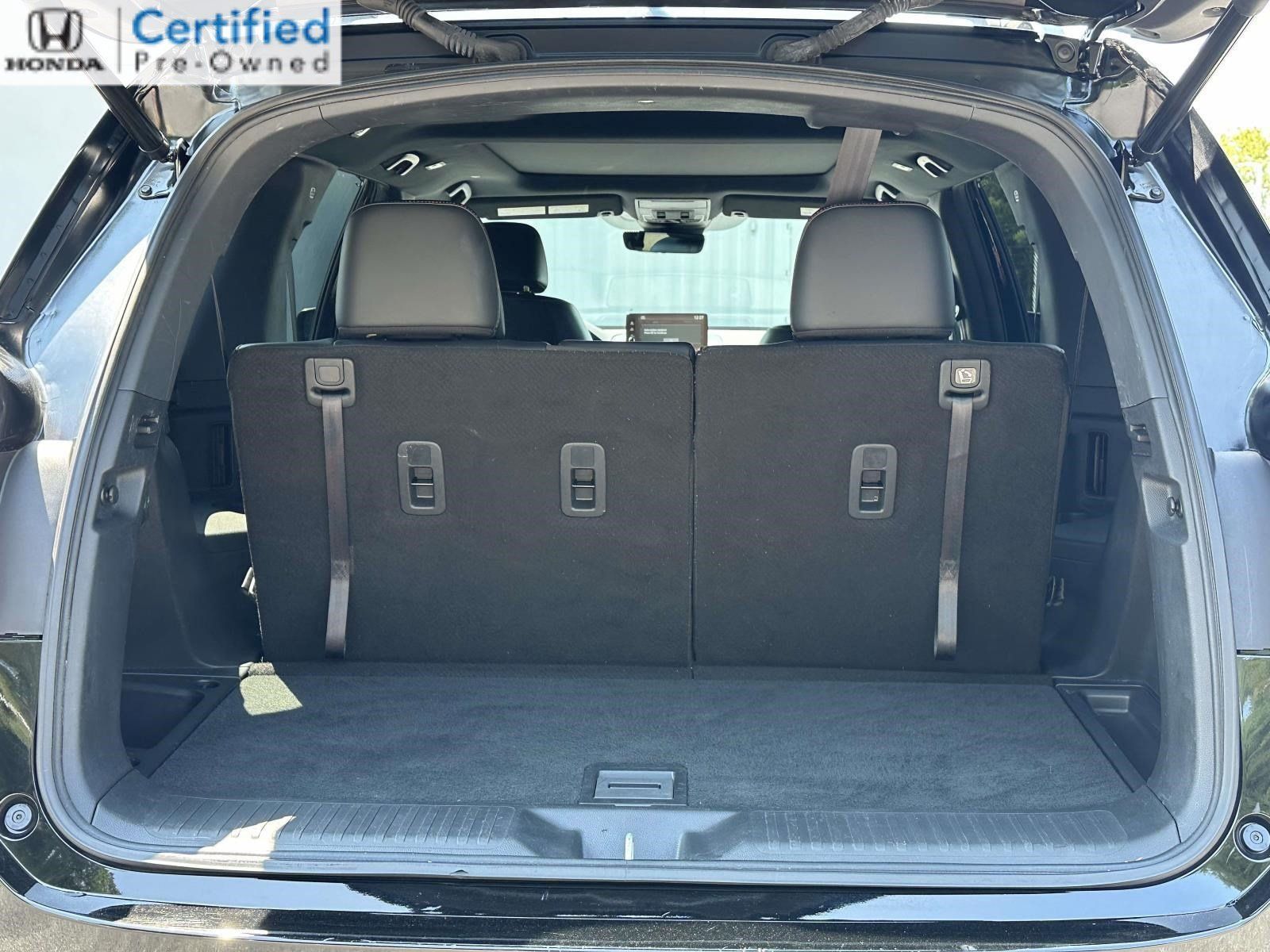 Certified 2025 Honda Pilot TrailSport image 8